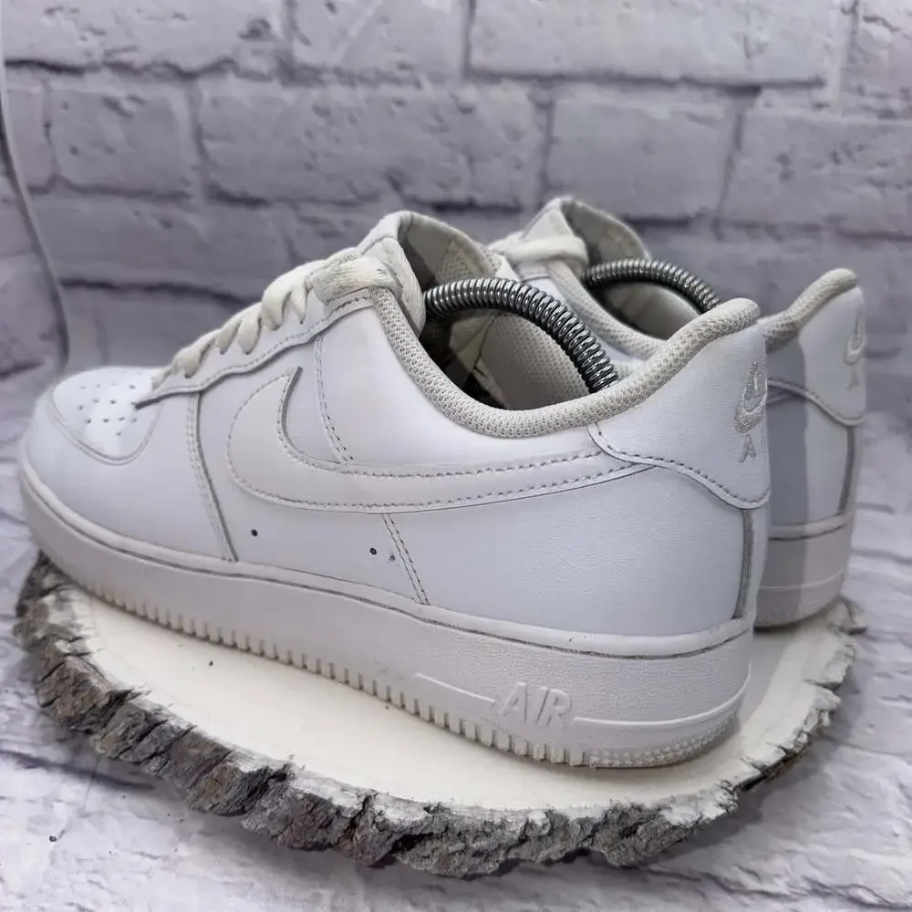 Nike Air Force 1 '07 Low Triple White Men’s Sneakers CW2288-111 Size 10 - No Box